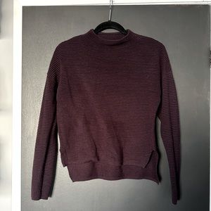 Dynamite Ribbed Mockneck Plum Sweater - Size Small